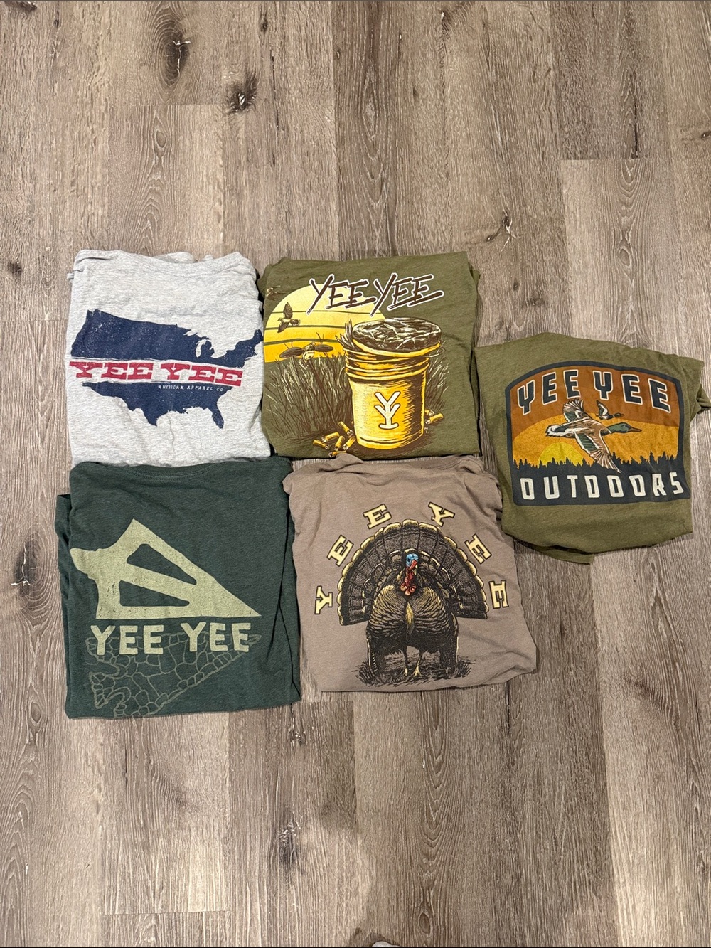 Men’s Yee Yee shirt lot
